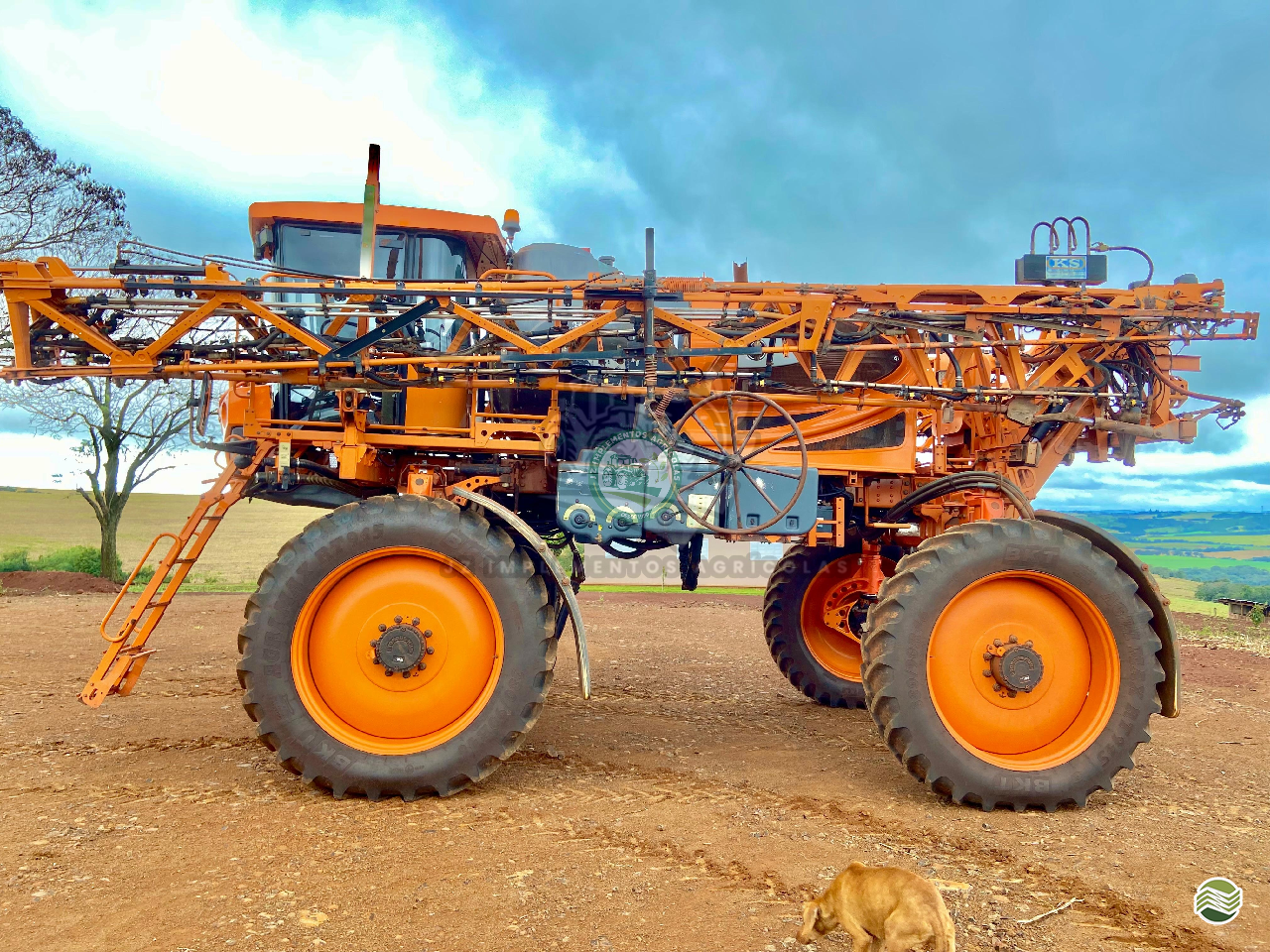 PULVERIZADOR JACTO UNIPORT 3030 Tração 4x4 JZ Implementos Agrícolas TOLEDO PARANÁ PR